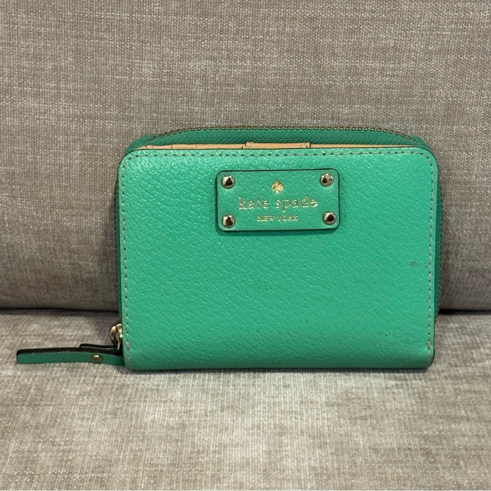 Kate Spade Wellesley Cara Small Wallet Green Leather
